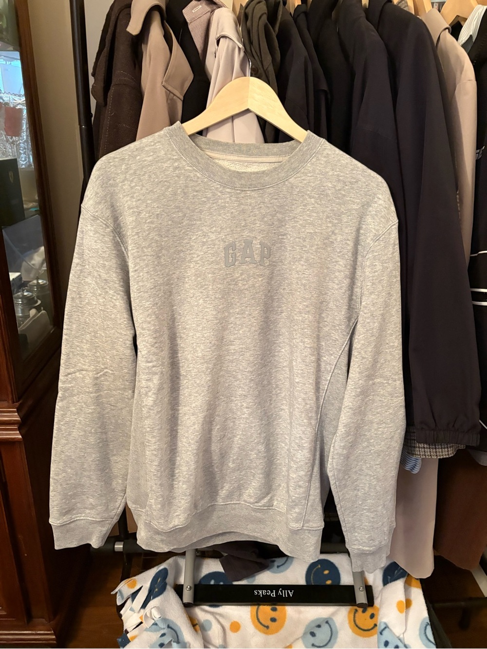 GAP Light Gray Crewneck Sweatshirt with Subtle Logo